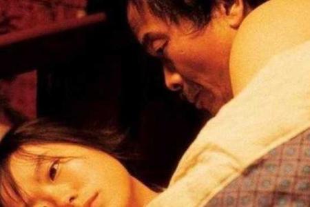 女人梦见家里健在的老人去世