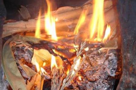 妈妈梦见自己孩子落水好不好